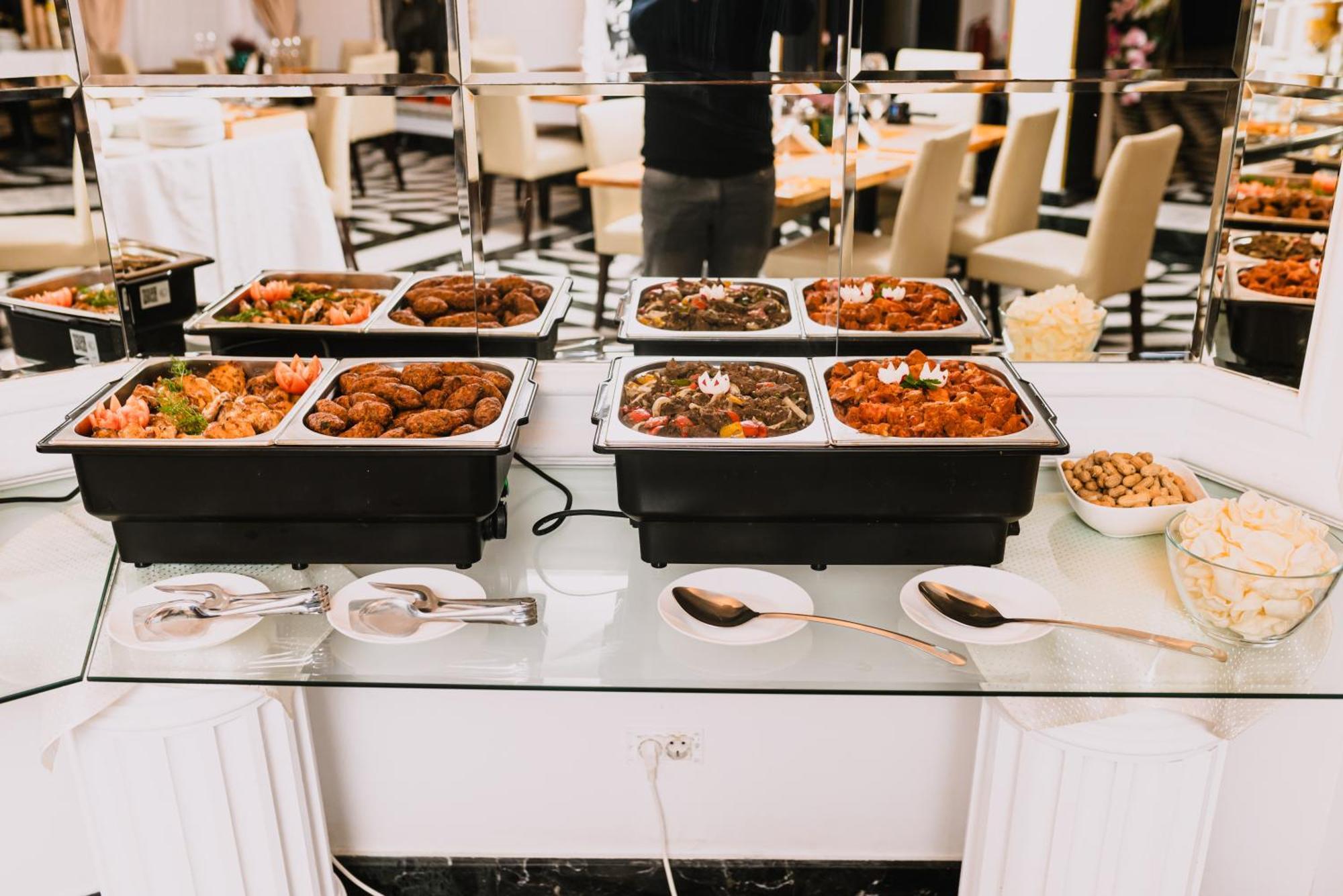 Vigo Hotel Ploieşti Dış mekan fotoğraf