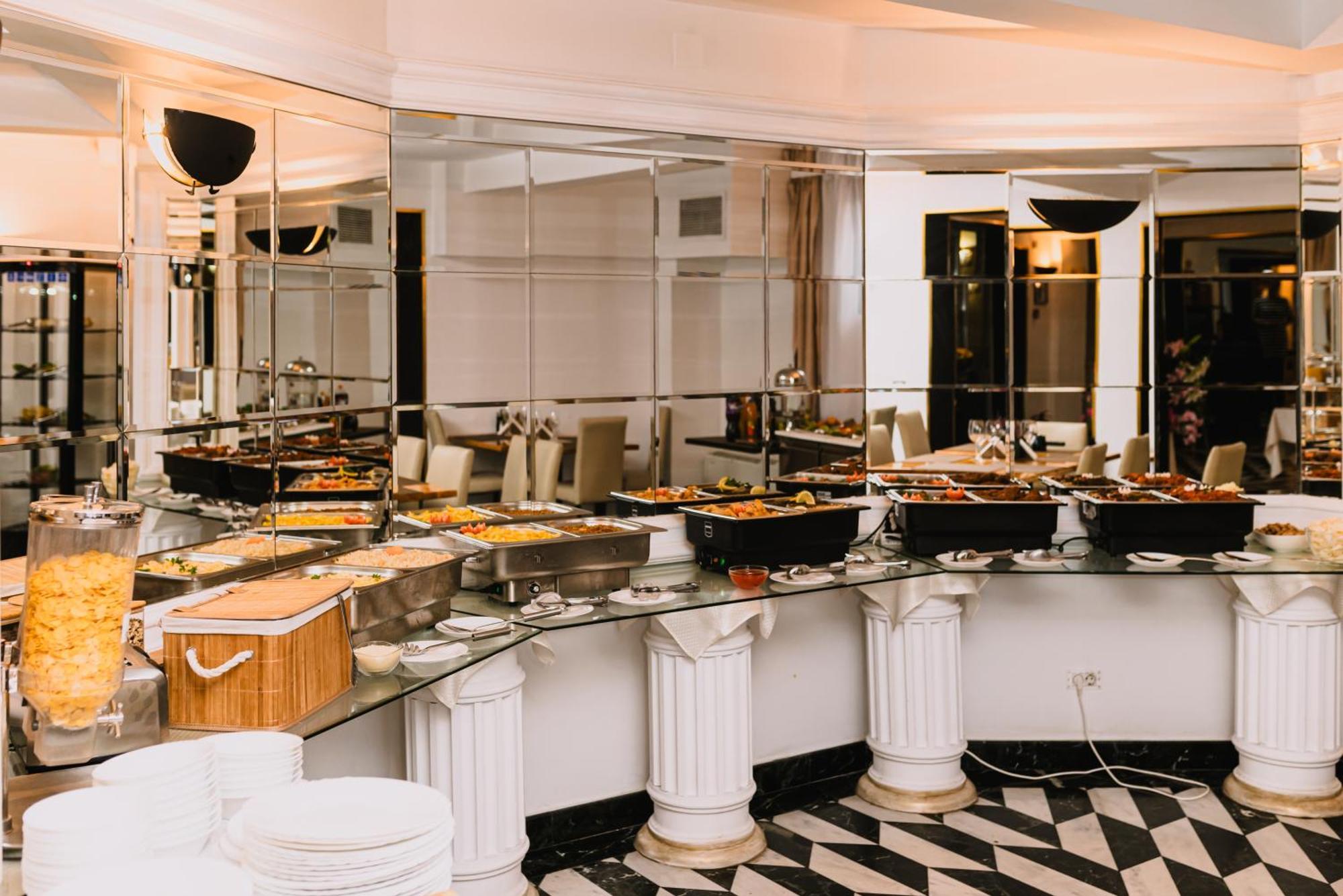 Vigo Hotel Ploieşti Dış mekan fotoğraf