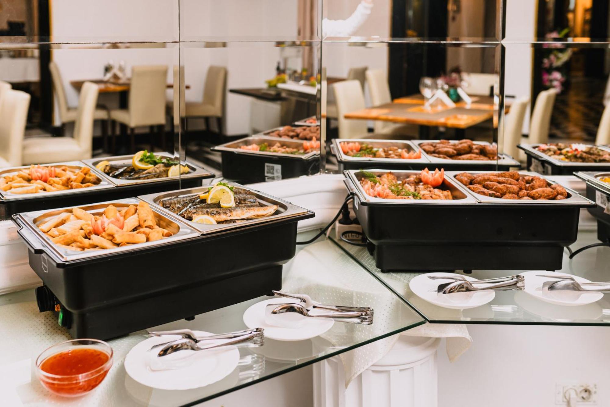 Vigo Hotel Ploieşti Dış mekan fotoğraf