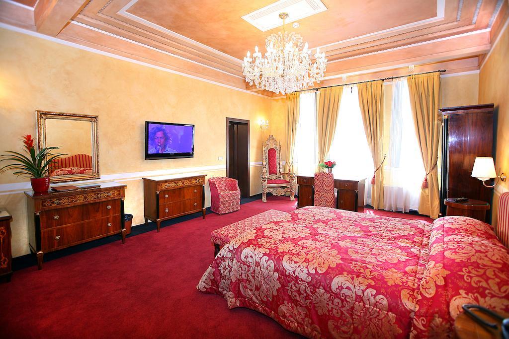 Vigo Hotel Ploieşti Oda fotoğraf